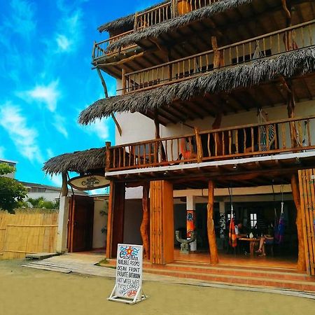 Cocoa Inn Hostal Canoa Extérieur photo