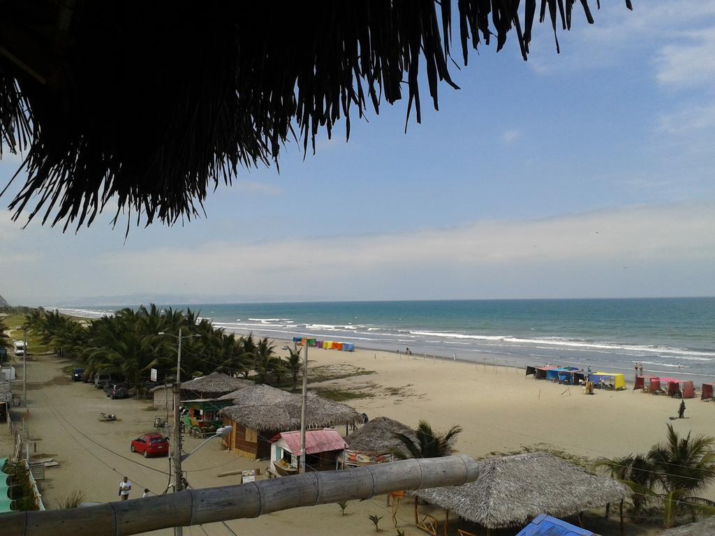 Cocoa Inn Hostal Canoa Extérieur photo
